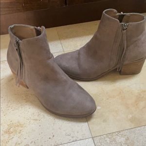 Franklin Booties with Tassel - Zipper